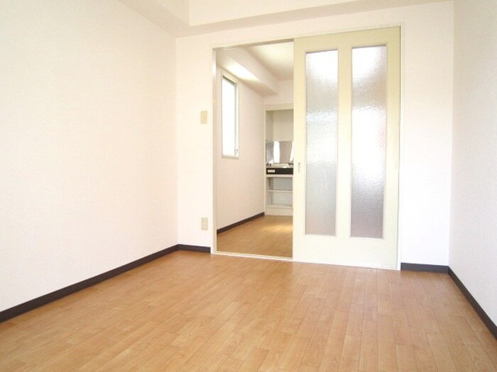 物件内観写真11　(居室)