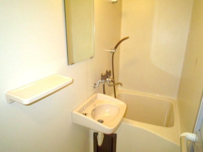 物件内観写真14　(バス／シャワールーム等)