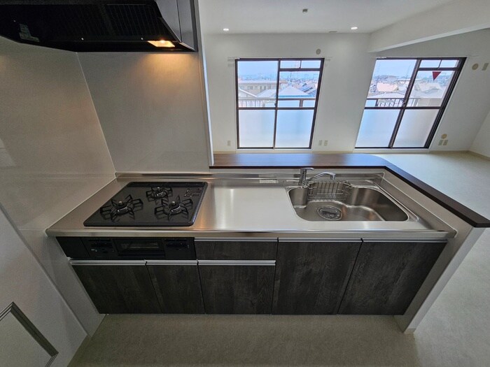 物件内観写真3　(キッチン)