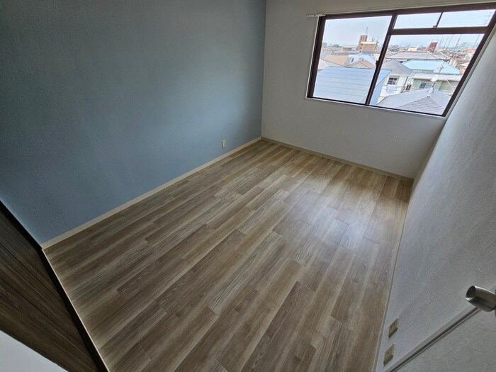 物件内観写真12　(居室)