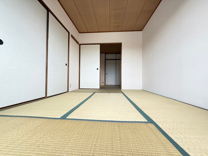 物件内観写真13　(居室)