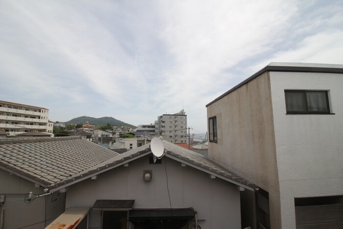 物件内観写真20　(室内からの展望)