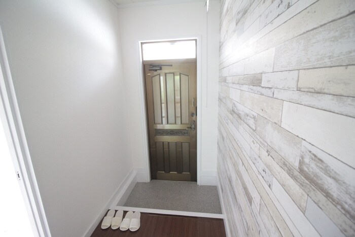 物件内観写真21　(玄関)