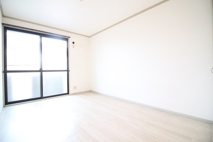 物件内観写真12　(居室)