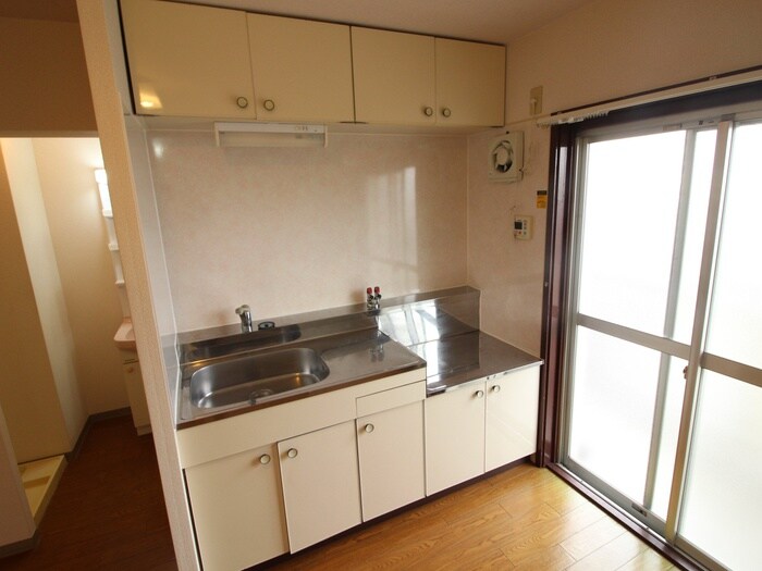物件内観写真9　(キッチン)