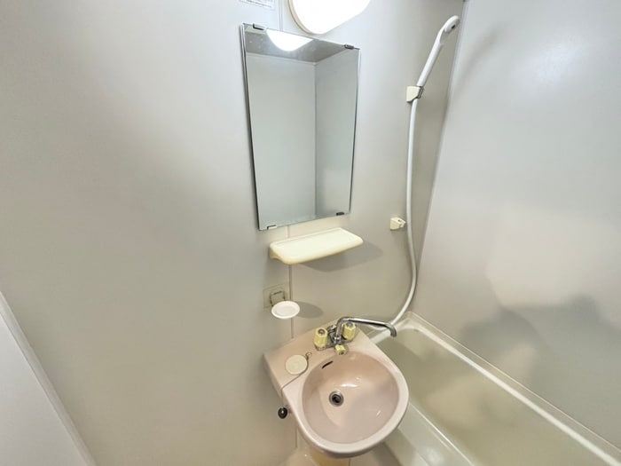 物件内観写真11　(洗面)