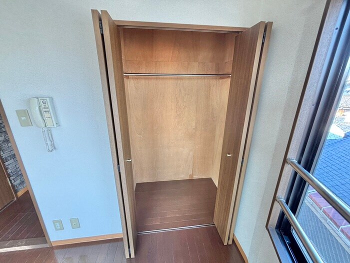 物件内観写真18　(収納)