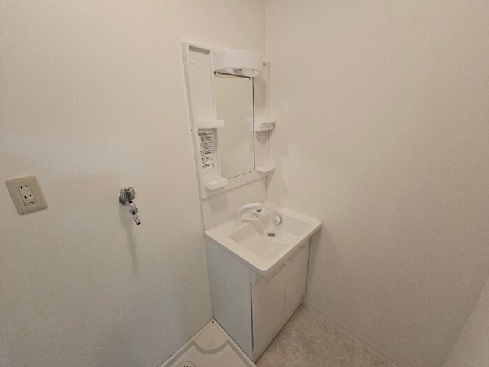 物件内観写真9　(洗面)