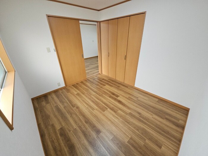 物件内観写真15　(居室)