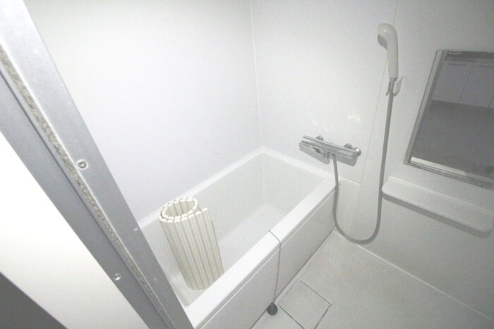 物件内観写真12　(バス／シャワールーム等)