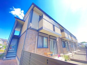 セジュ－ルコウハナＢ棟外観写真