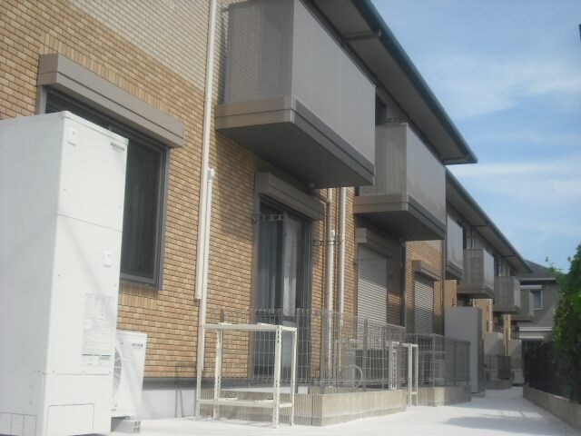 物件外観写真2　(周辺環境)