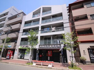 リゾーム灘（402）外観写真