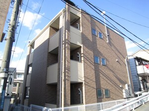 リヴェール雅外観写真