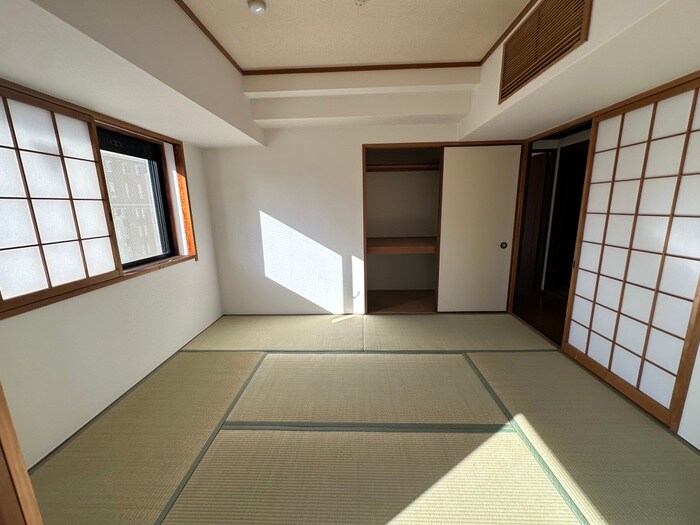 物件内観写真6　(居室)