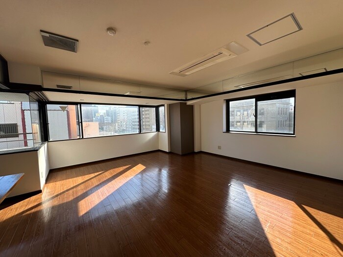 物件内観写真14　(居室)