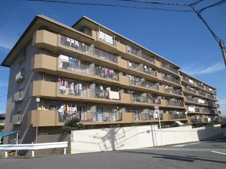 春日丘ｸﾞﾘｰﾝﾊｲﾂＢ棟(606)外観写真