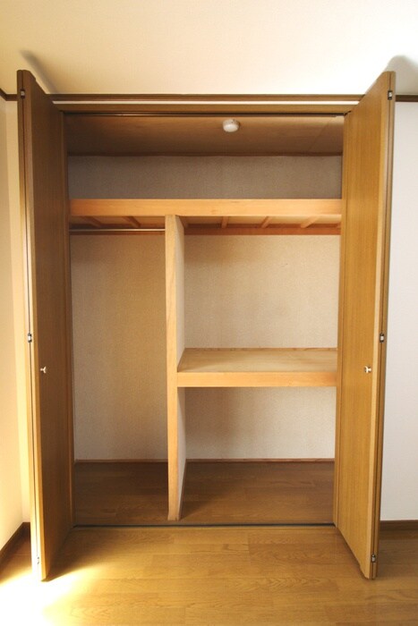 物件内観写真13　(収納)