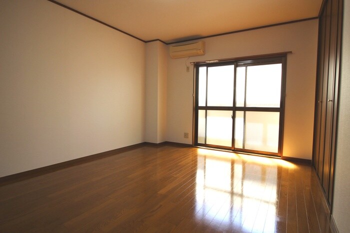 物件内観写真22　(居室)