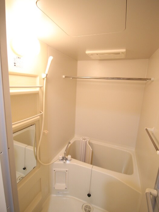 物件内観写真13　(バス／シャワールーム等)