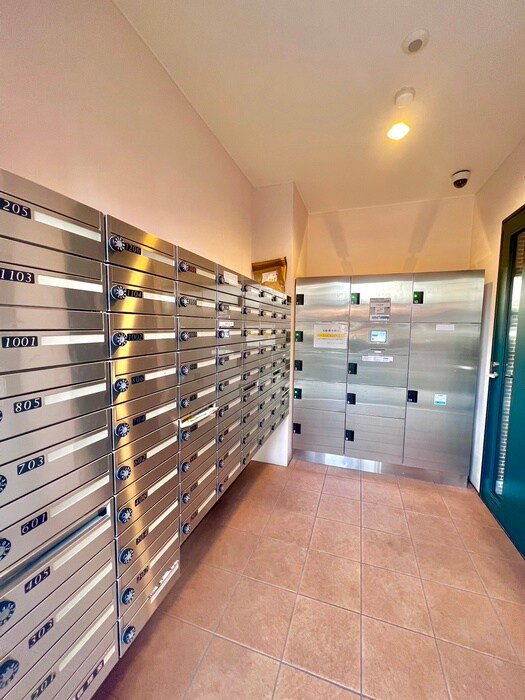 物件外観写真4　(建物設備)