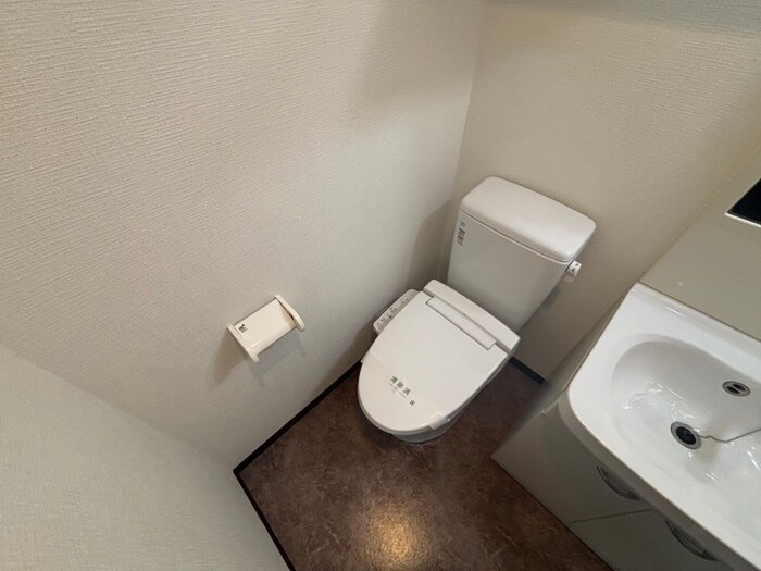 物件内観写真18　(トイレ)