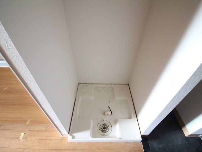 物件内観写真22　(洗濯機置場)