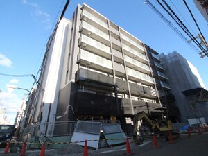 ｴｽﾘｰﾄﾞ神戸兵庫駅ｱｸｱｳﾞｨﾗ(711)外観写真