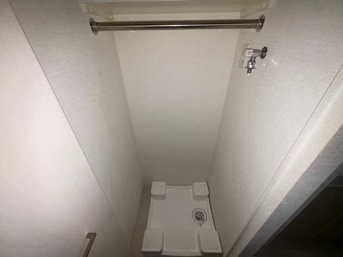 物件内観写真21　(洗濯機置場)