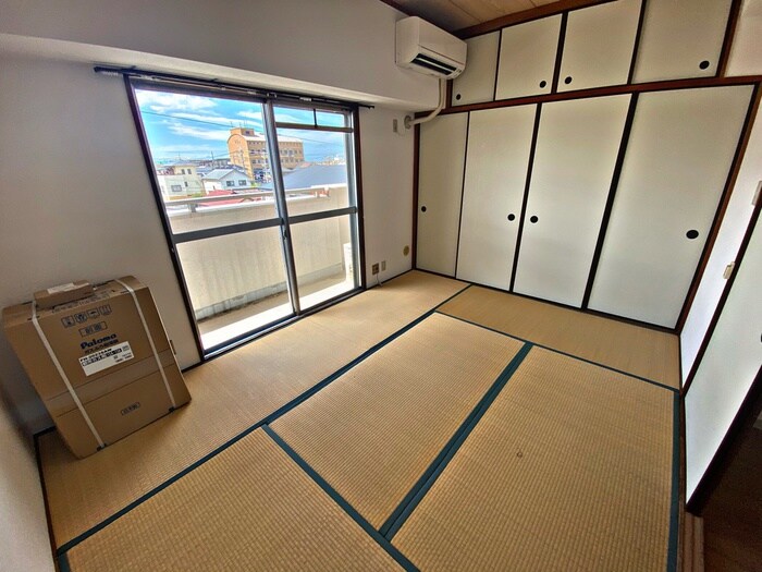 物件内観写真8　(居室)