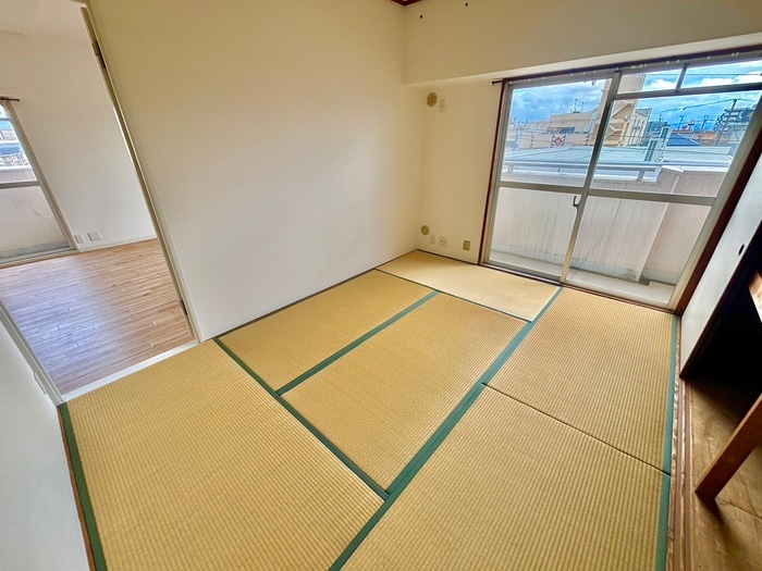 物件内観写真10　(居室)