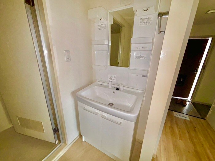 物件内観写真12　(洗面)