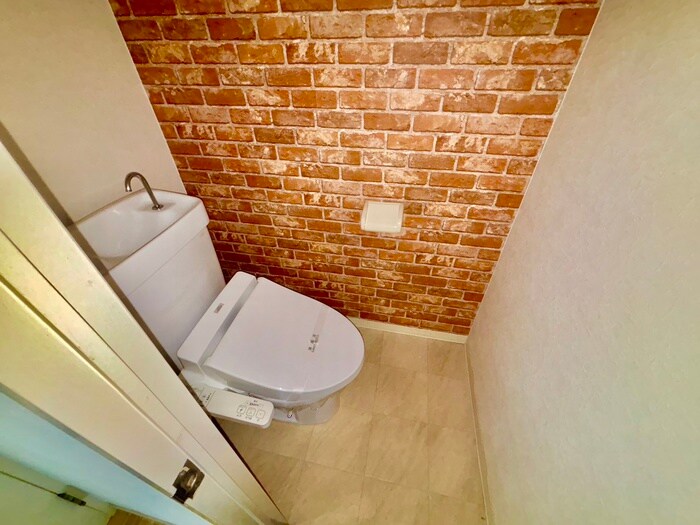 物件内観写真13　(トイレ)