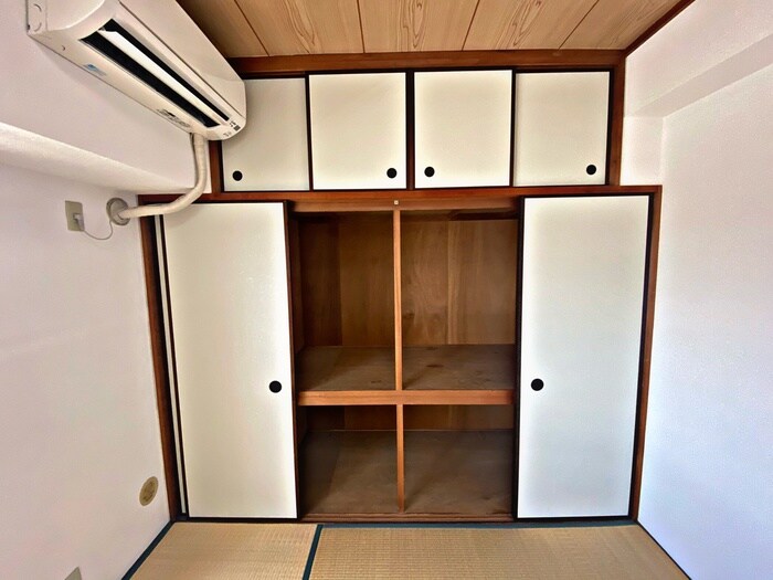 物件内観写真18　(収納)