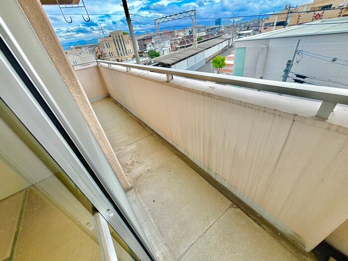 物件内観写真22　(室内からの展望)