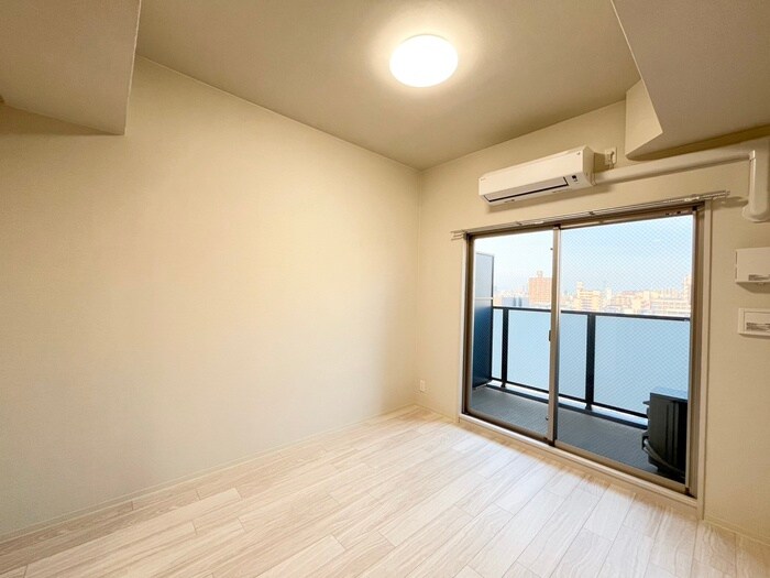 物件内観写真15　(居室)