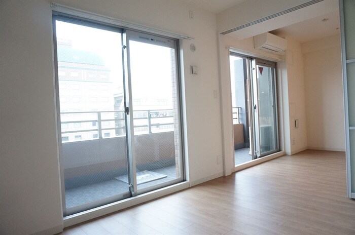 物件内観写真11　(居室)