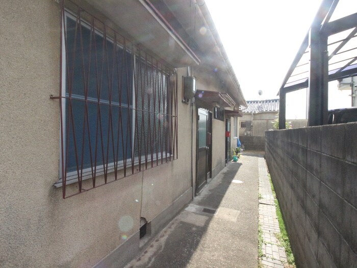 物件外観写真5　(外観写真)