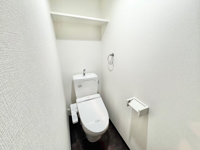 物件内観写真11　(トイレ)