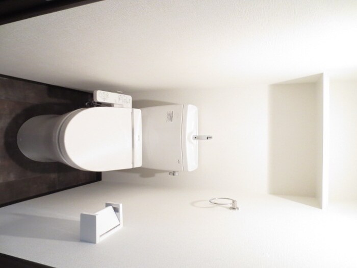 物件内観写真12　(トイレ)