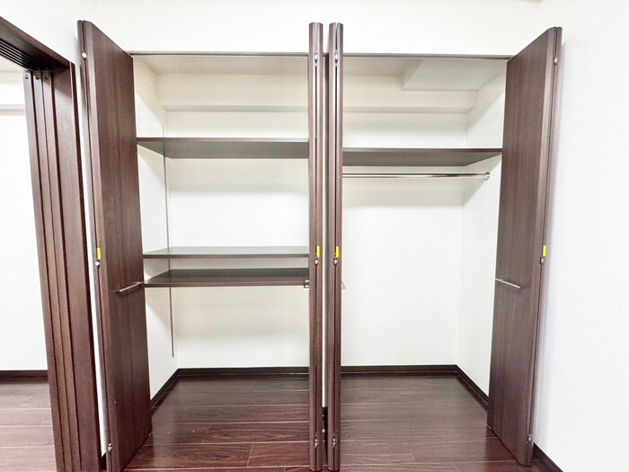 物件内観写真13　(収納)