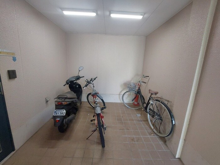 物件外観写真3　(建物設備)