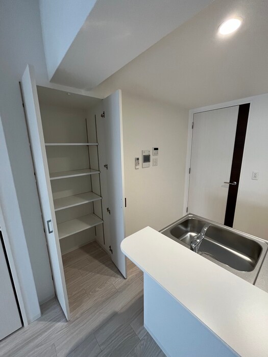 物件内観写真14　(収納)