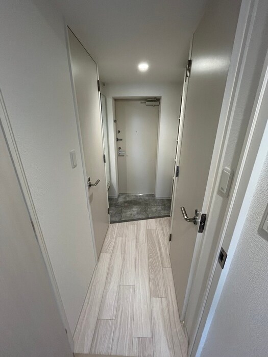 物件内観写真17　(廊下)