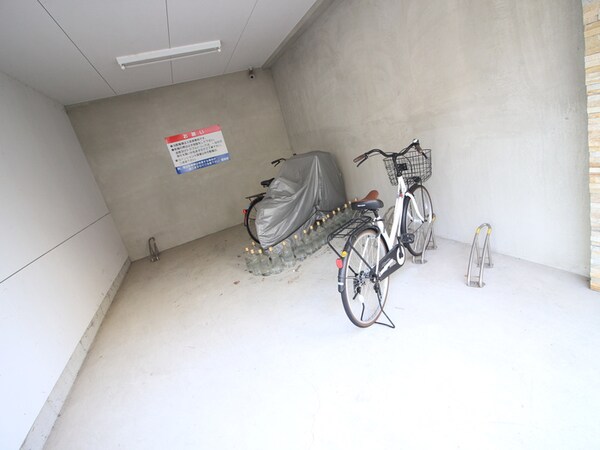 駐輪場
