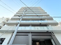 クレグラン北梅田の外観写真