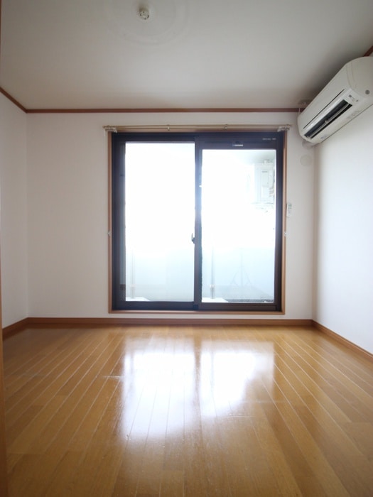 物件内観写真6　(居室)