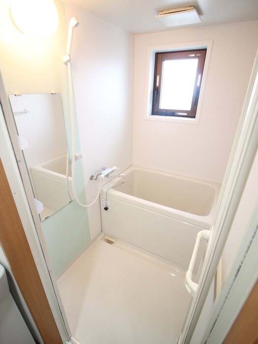 物件内観写真9　(バス／シャワールーム等)