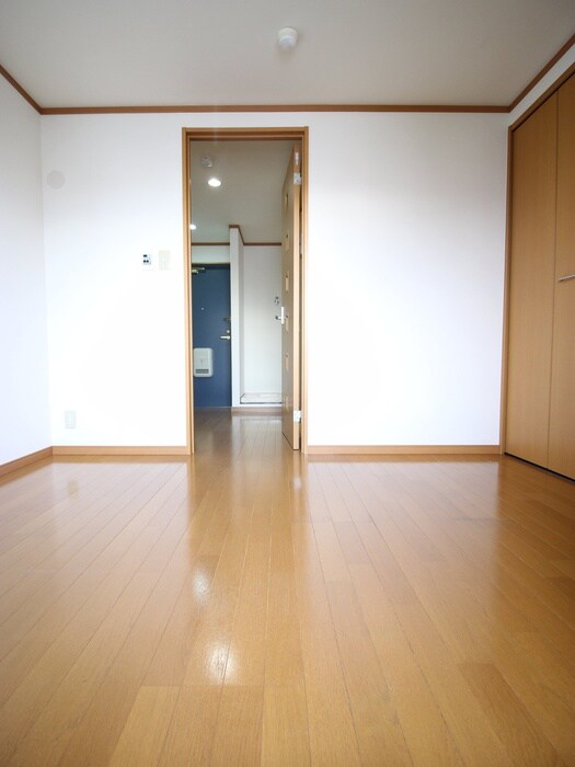 物件内観写真18　(居室)