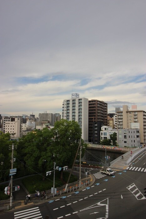 物件内観写真21　(室内からの展望)